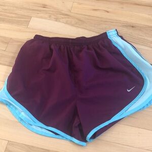 NIKE Dri-Fit tech RUNNING shorts mesh sides eggplant + aqua Built in liner M
